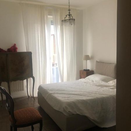 Casa Mia Stanza In Appartamento Condiviso Милан Экстерьер фото